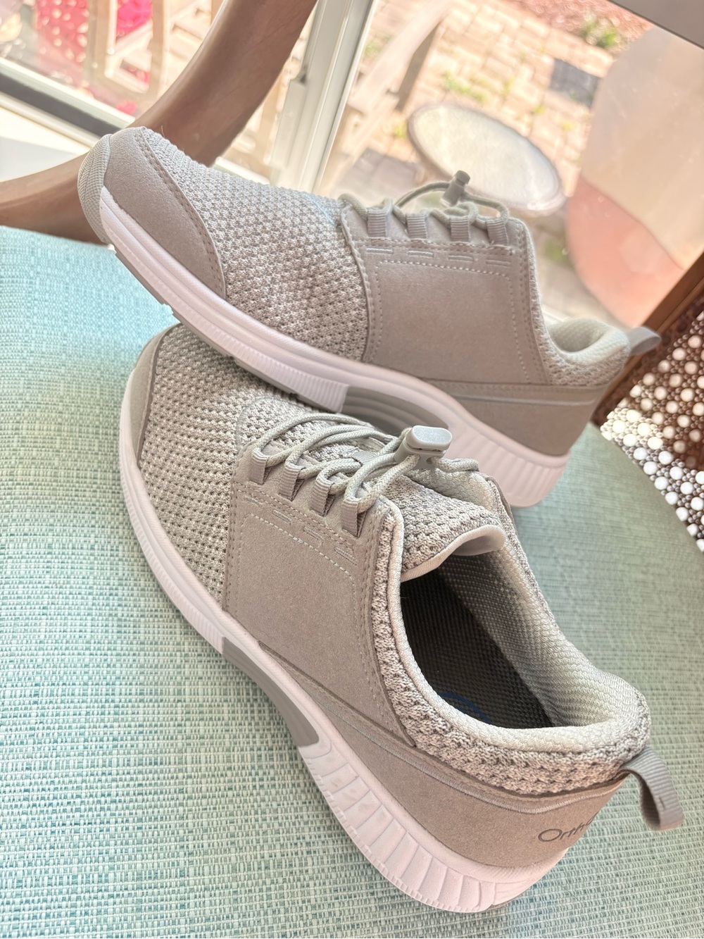 OrthoFeet Francis Women’s Orthopedic Sneaker 8.5 NWOT